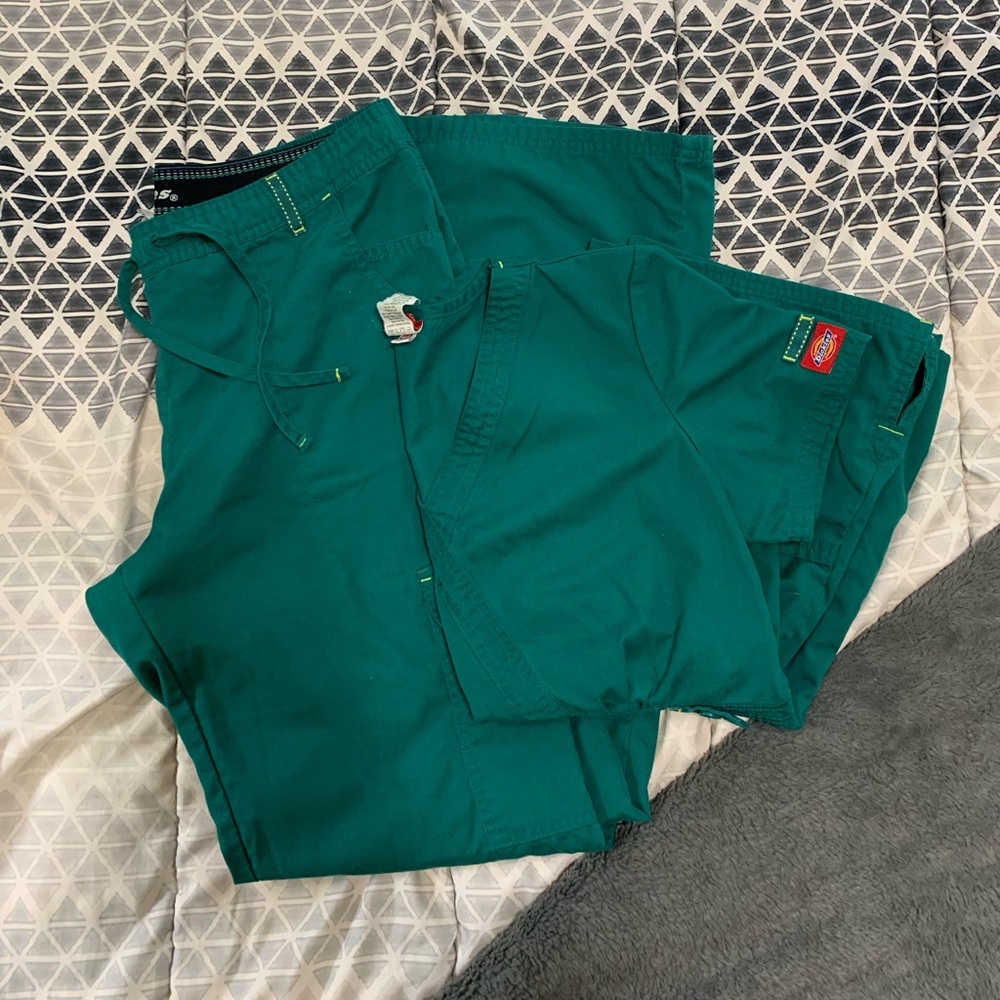 Dickies Scrub Set